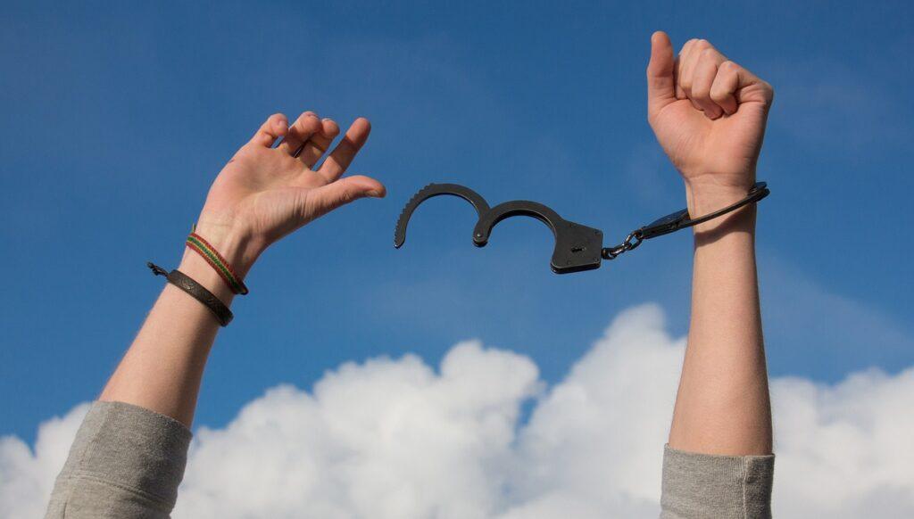 freedom, sky, hands, handcuffs, clouds, man, thief, nature, hiv, aids, liberation, hope, a man in handcuffs, hands in handcuffs, hands on the sky background, olimpijka, thief in handcuffs, happiness, relief, addiction, drug dependence, freedom from drugs, drug addiction, alcoholic, dependent